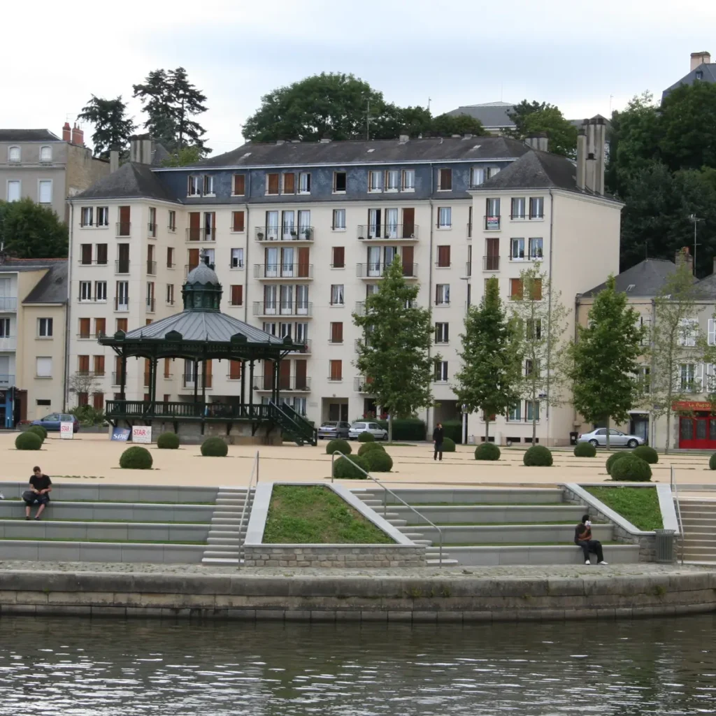 square de boston laval